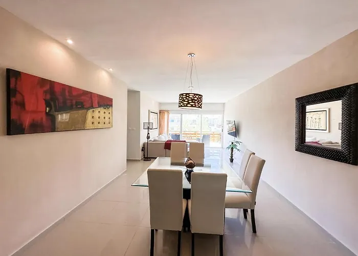 Sabbia Block From 5th Apartment *