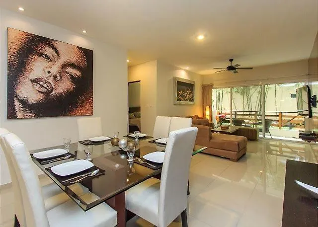 Sabbia Block From 5th * Playa del Carmen